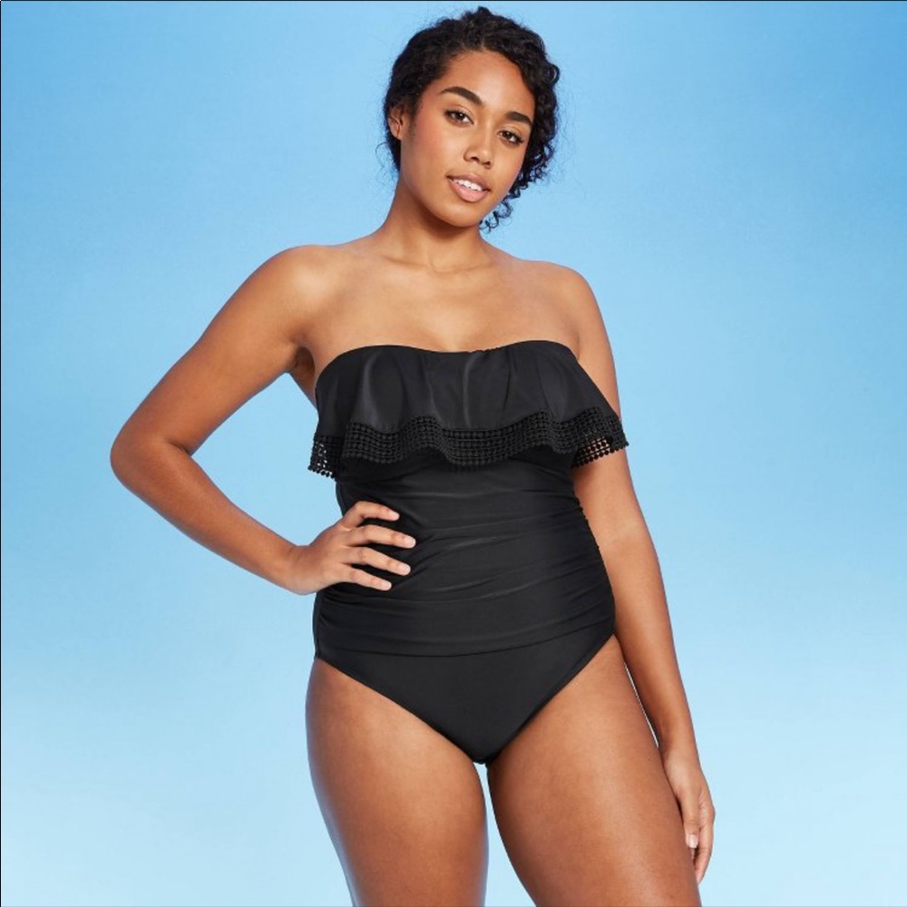 NWT Crochet Flounce Classic One Piece Swimsuit